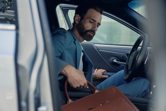 Lexus ES 2021 - IMAGES WITH TALENTS