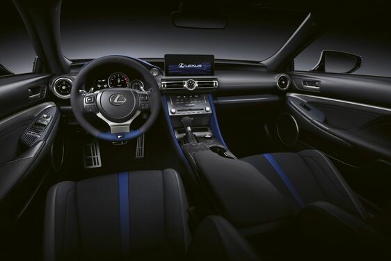 RC F Takumi Edition