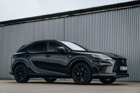 Lexus RX - local