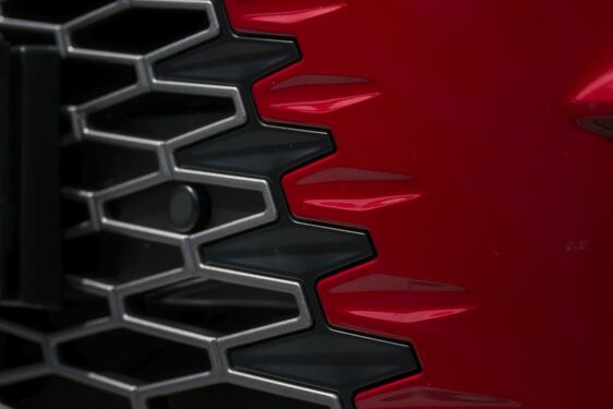 Lexus LBX  - local