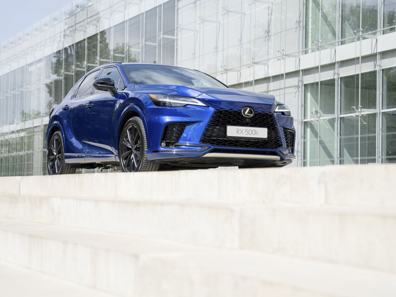 LEXUS DÍKY PRODEJŮM V EVROPĚ DOSÁHL CELOSVĚTOVÉHO REKORDU 