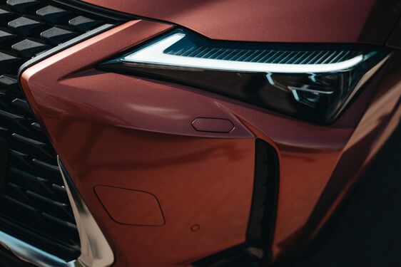 Lexus UX - local 