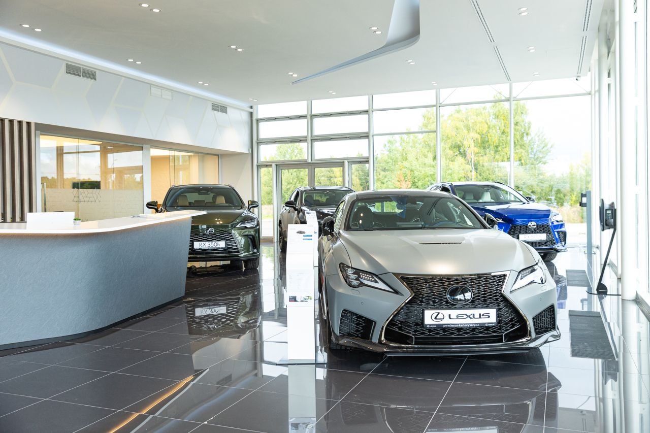 SPOLEČNOST AUTO EDER OTEVÍRÁ  NOVÝ SHOWROOM LEXUS V PLZNI