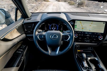 JARNÍ LEXUS BUSINESS WEEK PŘIVEZE OBLÍBENÉ MODELY ZA NIŽŠÍ CENY