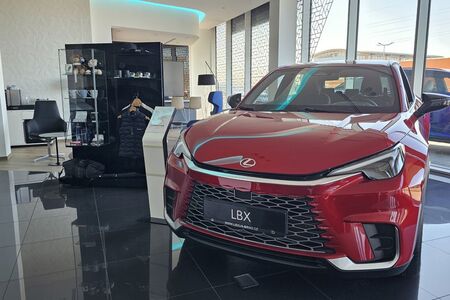 LEXUS OTEVŘEL NOVÉ PRODEJNÍ A SERVISNÍ CENTRUM V BRNĚ