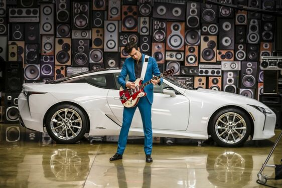 Mark Ronson bude spolupracovat s automobilkou Lexus na uvedení nového modelu LC