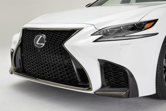 2018 LS F SPORT