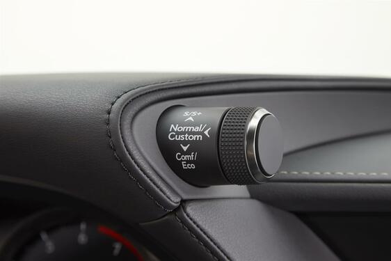 2018 LS F SPORT