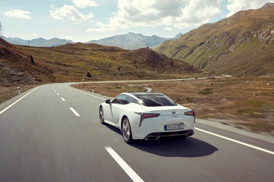LC500h