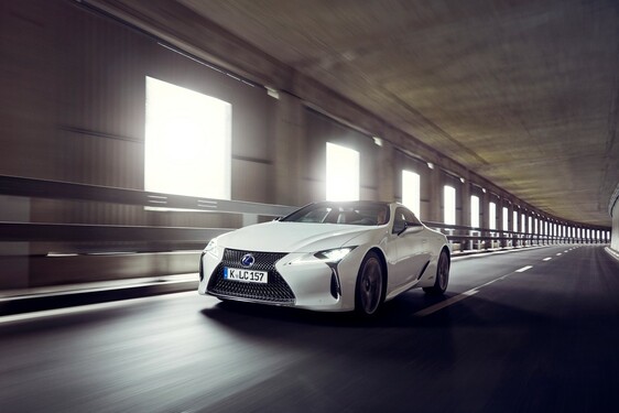 LC500h
