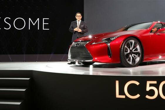 2017 LC