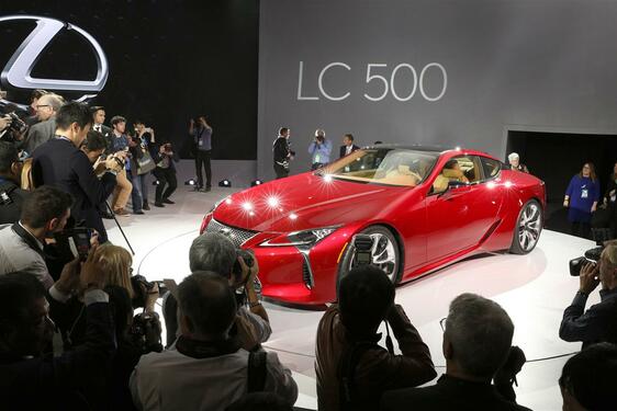 2017 LC