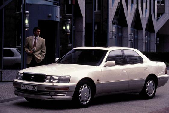 Historie značky Lexus