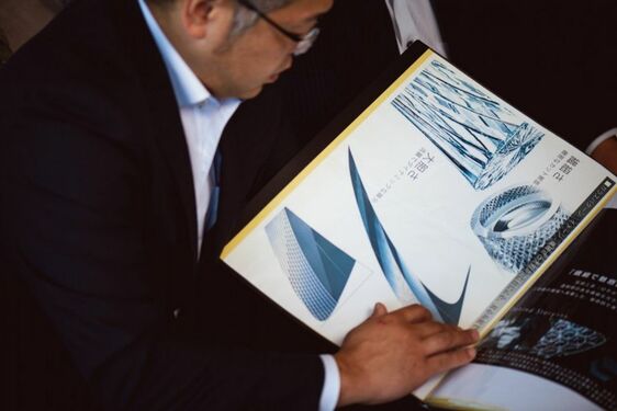 SEZNAMTE SE S MISTRY ŘEMESLA TAKUMI: ODRAZY LUXUSU