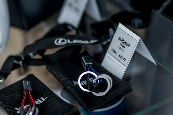 LEXUS OTEVŘEL NOVÝ SHOWROOM V KARLOVÝCH VARECH 