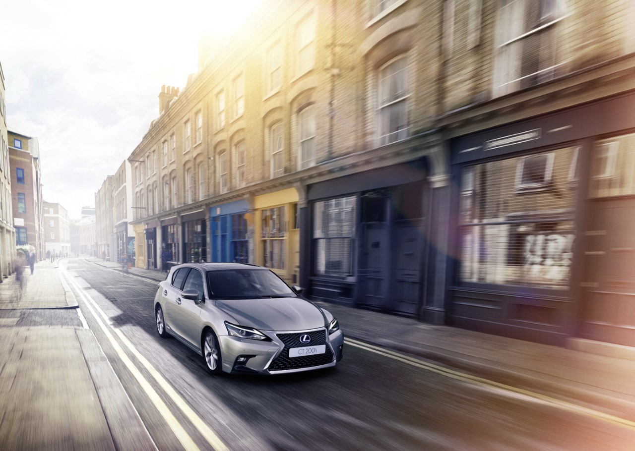 Evropa se otáčí k hybridům. Prodeje vozů Lexus opět vzrostly