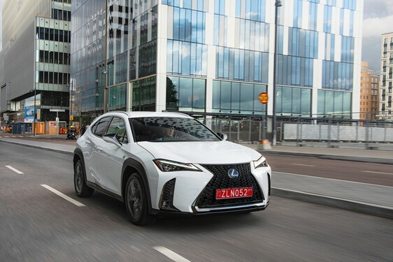 2018 UX F Sport