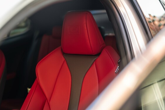 2018 UX F Sport