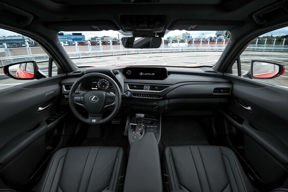 2018 UX 250h