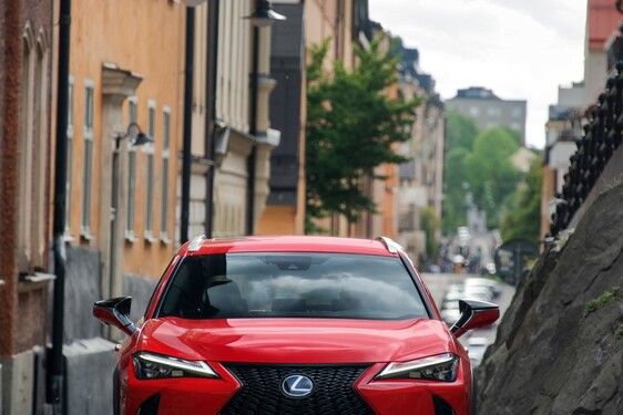2018 UX 250h
