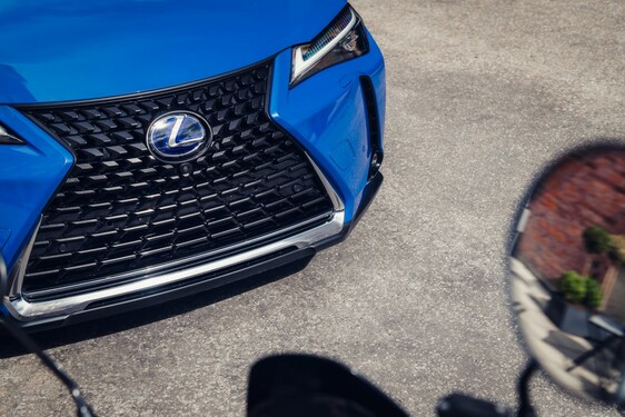 2018 UX 250h