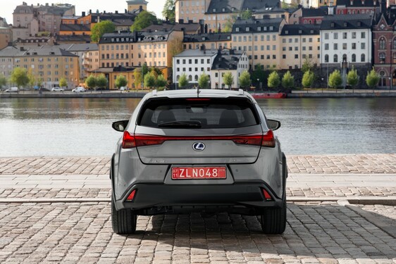 2018 UX 250h