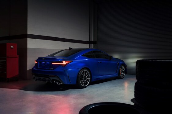 RC F i RC F Track Edition