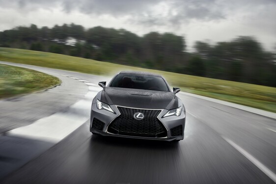 RC F i RC F Track Edition