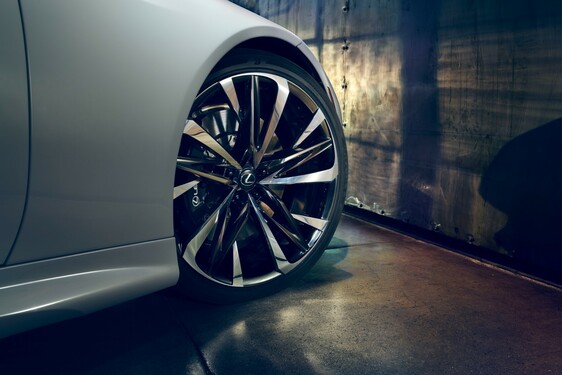 LEXUS LC CONVERTIBLE CONCEPT