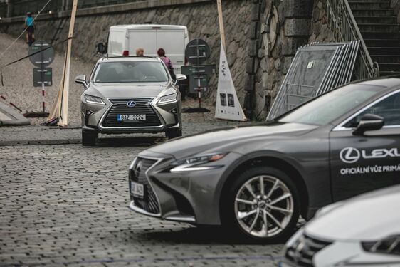 LEXUS JE OPĚT HLAVNÍM  PARTNEREM PRIMÁTOREK 