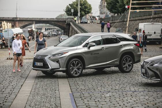 LEXUS JE OPĚT HLAVNÍM  PARTNEREM PRIMÁTOREK 