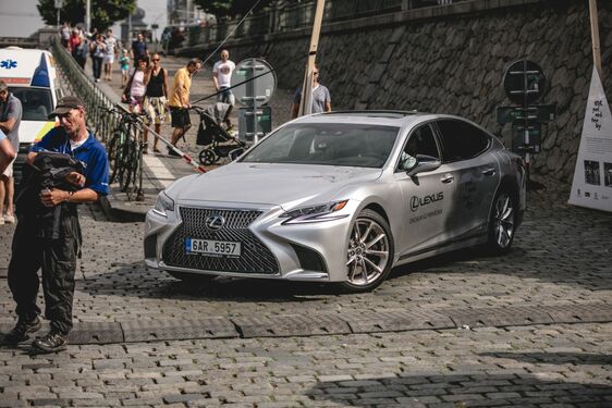 LEXUS JE OPĚT HLAVNÍM  PARTNEREM PRIMÁTOREK 