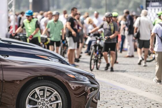 LEXUS JE OPĚT HLAVNÍM  PARTNEREM PRIMÁTOREK 