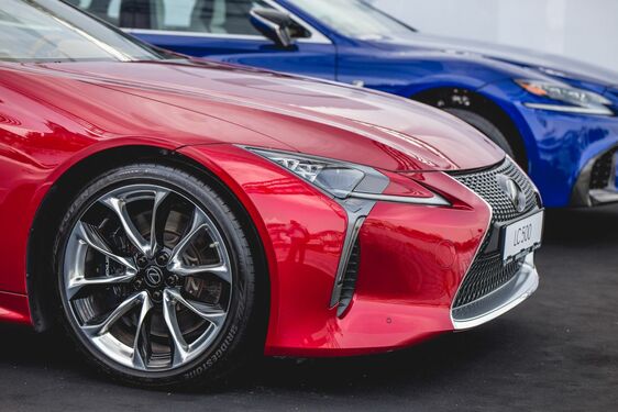 LEXUS JE OPĚT HLAVNÍM  PARTNEREM PRIMÁTOREK 