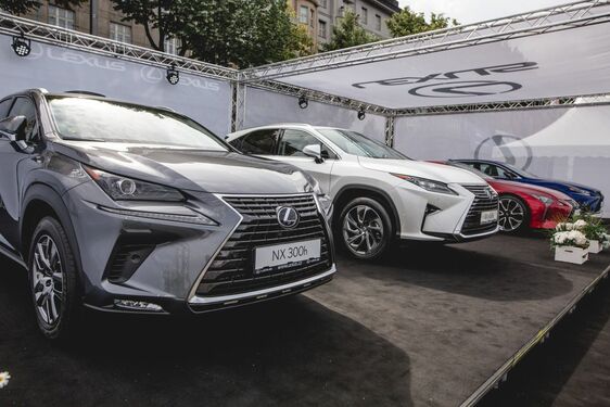 LEXUS JE OPĚT HLAVNÍM  PARTNEREM PRIMÁTOREK 