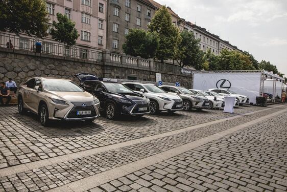 LEXUS JE OPĚT HLAVNÍM  PARTNEREM PRIMÁTOREK 