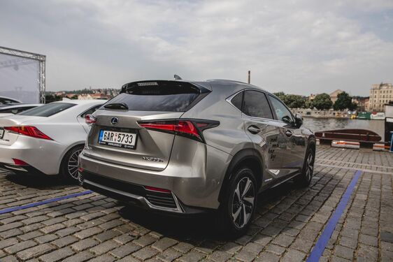 LEXUS JE OPĚT HLAVNÍM  PARTNEREM PRIMÁTOREK 
