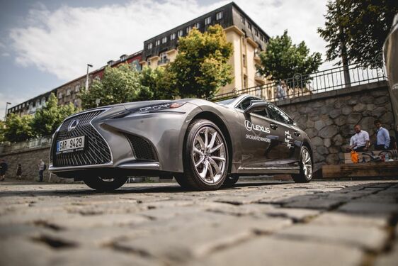 LEXUS JE OPĚT HLAVNÍM  PARTNEREM PRIMÁTOREK 