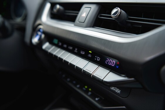 2019 UX 250h