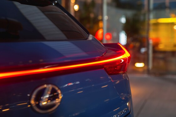 2019 UX 250h