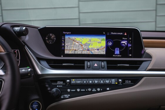 Lexus ES300 - local