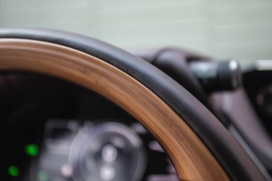 Lexus ES300 - local