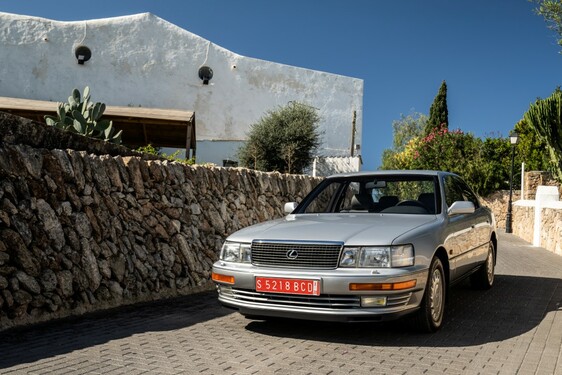 1st Generation LS