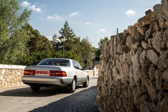 1st Generation LS