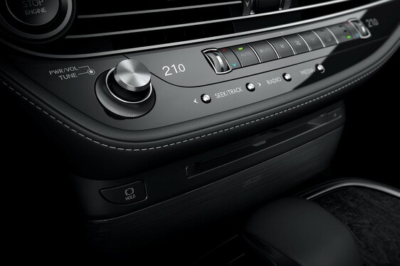 New Lexus LS