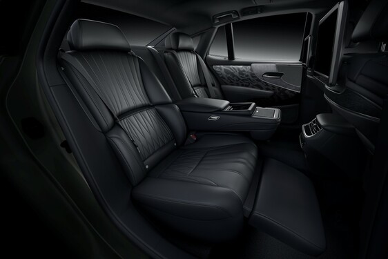 New Lexus LS
