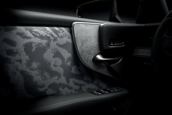 New Lexus LS