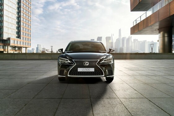 New Lexus LS