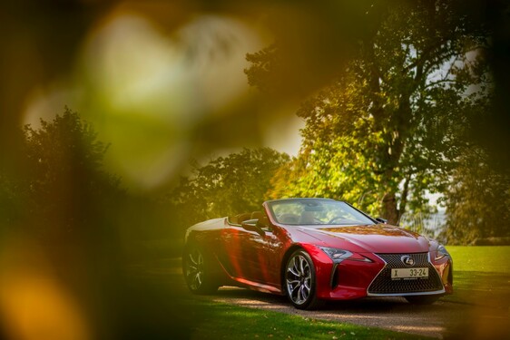 Lexus LC Convertible 2020 - local