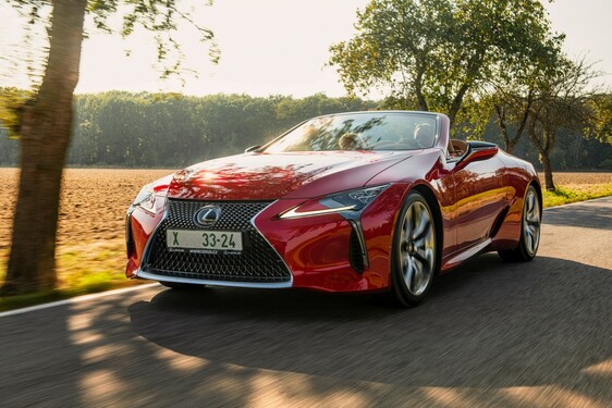 Lexus LC Convertible 2020 - local